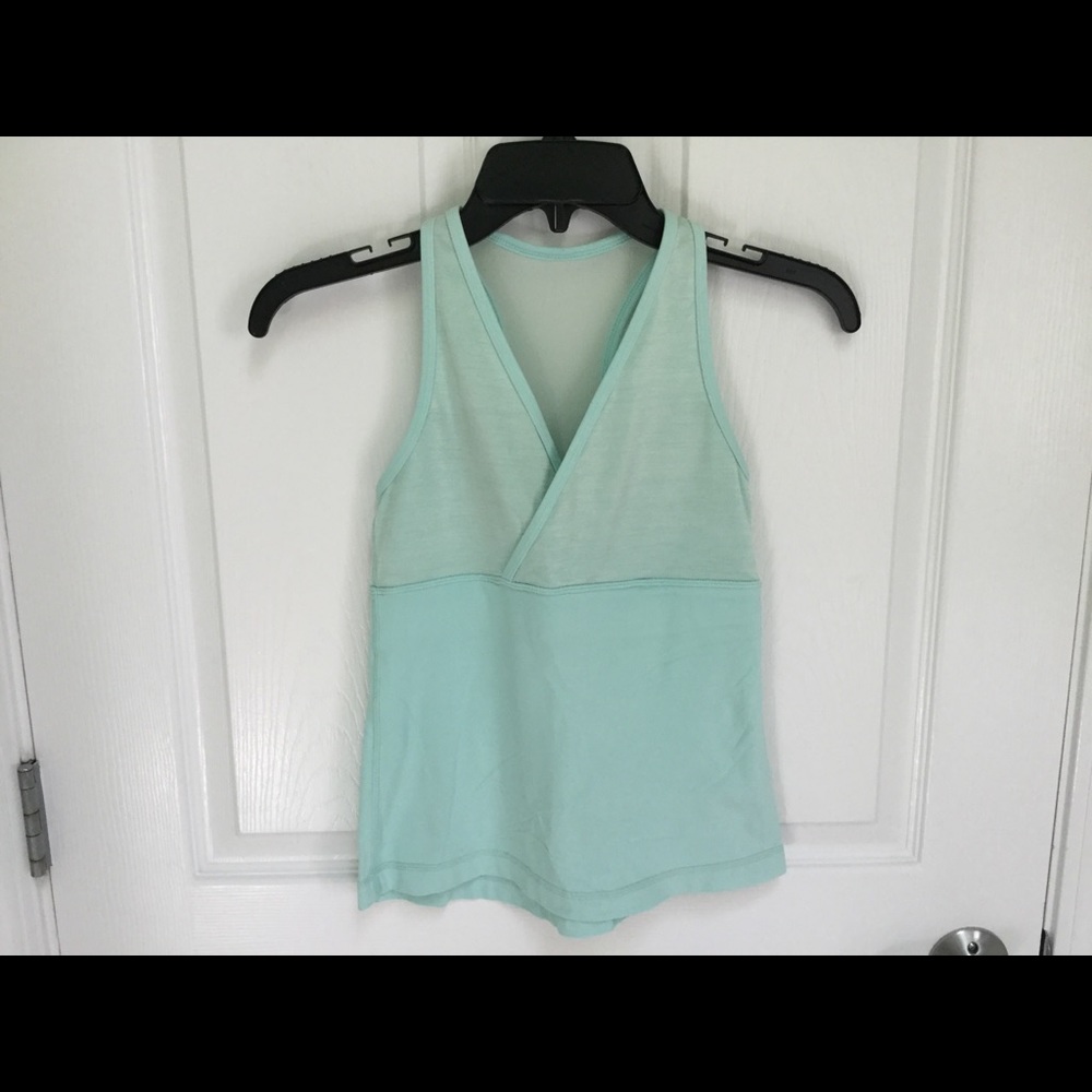 Lululemon mint green tank. Size 0-2. Surplice neck